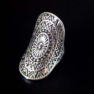 Large Silver Unisex Ring - Vintage Retro Boho